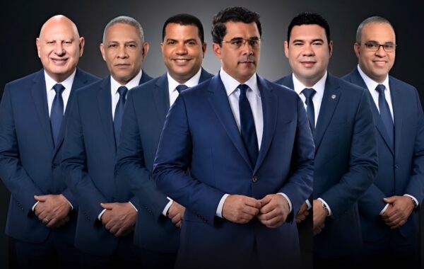 Los Senadores Cholitin, Catrain, Romero, Velazques y Rodriguez se suman con Collado