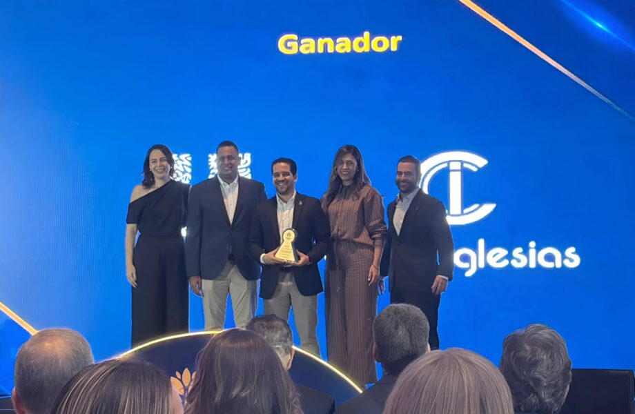 César Iglesias y Unilever son reconocidos por Grupo Ramos en los Premios Clave 2026