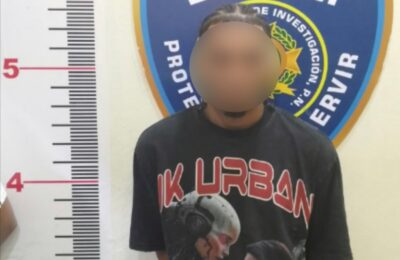 Policía arresta a “El Plátano” por amenazar y perseguir con machete a un comerciante en La Vega