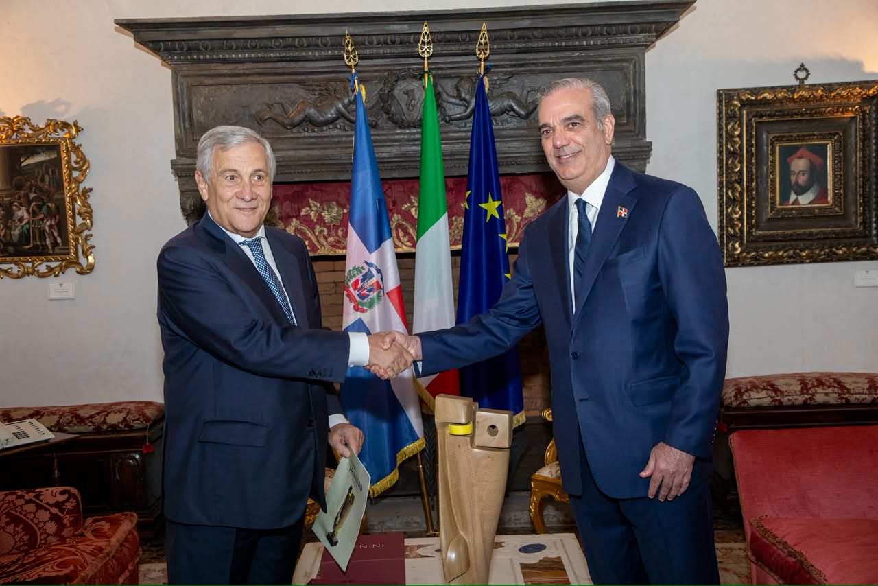 Presidente Abinader llama a empresarios italianos a invertir en República Dominicana y destaca complementariedad económica entre ambos países