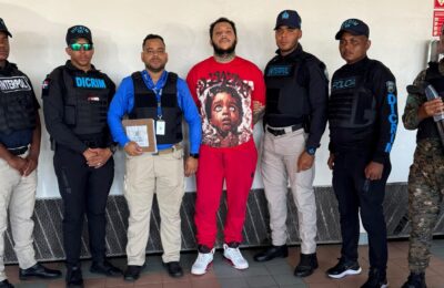 PN recibe deportado desde Jamaica señalado como principal sospechoso de muerte de recolector de basura en Santiago