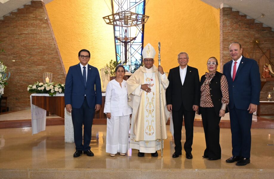 Banreservas celebra en Santiago 85 años de historia con una misa de acción de gracias