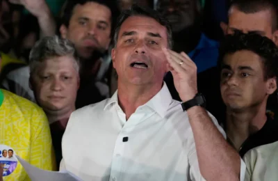 El futuro judicial de Flávio Bolsonaro se nubla tras su derrota en las elecciones en Brasil