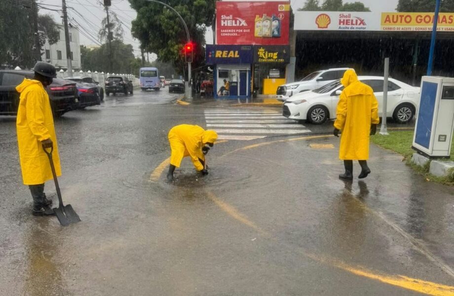 Alcaldía del DN dispone de más de 500 brigadistas para mitigar efectos de las lluvia