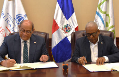 Mescyt y DGJP acuerdan impulsar la formación académica de servidores públicos