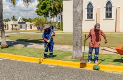 Alcaldía del DN realiza operativo de reacondicionamiento en cementerios por el Día de los Fieles Difuntos