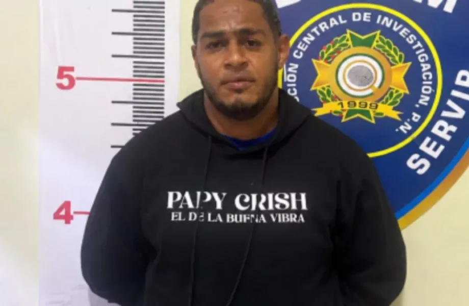 Se entrega a la Policía hombre buscado por tentativa de homicidio en La Vega