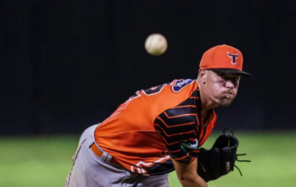 Toros del Este anuncian rotación abridora y reciben a De la Cruz y Eloy Jiménez