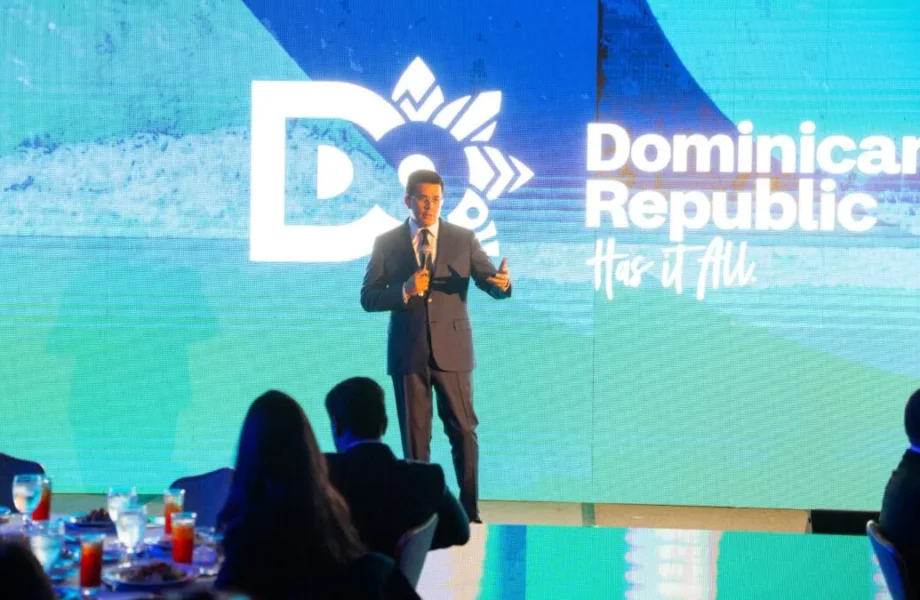 David Collado presenta en Houston, Estados Unidos, su roadshow número 124