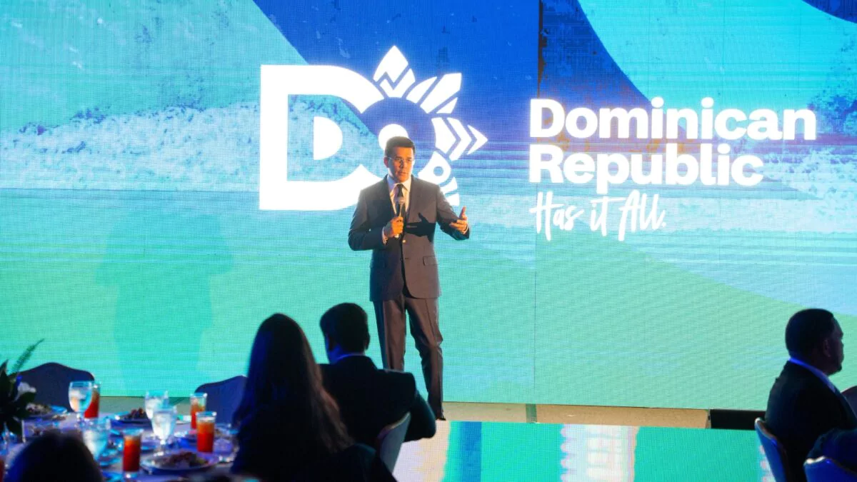 David Collado presenta en Houston, Estados Unidos, su roadshow número 124