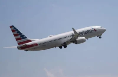 Avión procedente de Barcelona sufre reventón de dos neumáticos al aterrizar en Chicago
