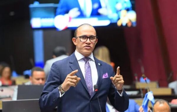 Diputado pide a Agricultura pagar deudas a productores antes de la siembra de habichuelas