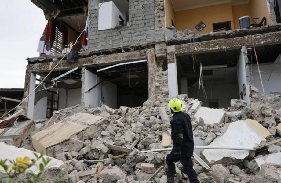 Más de 100 réplicas tras el fuerte sismo de 7,7 que sacudió Panamá