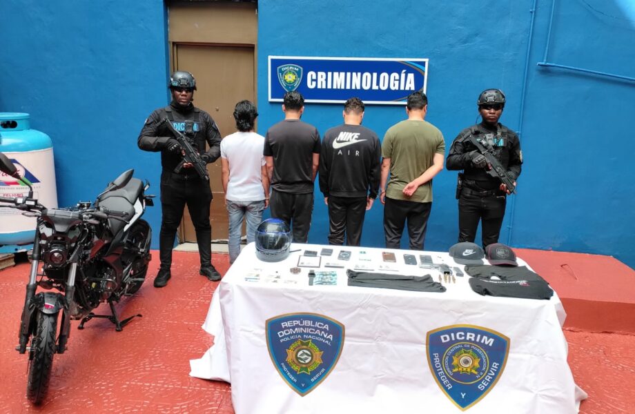 Policía Nacional arresta a cuatro colombianos por robos a mano armada en sectores exclusivos del Distrito Nacional