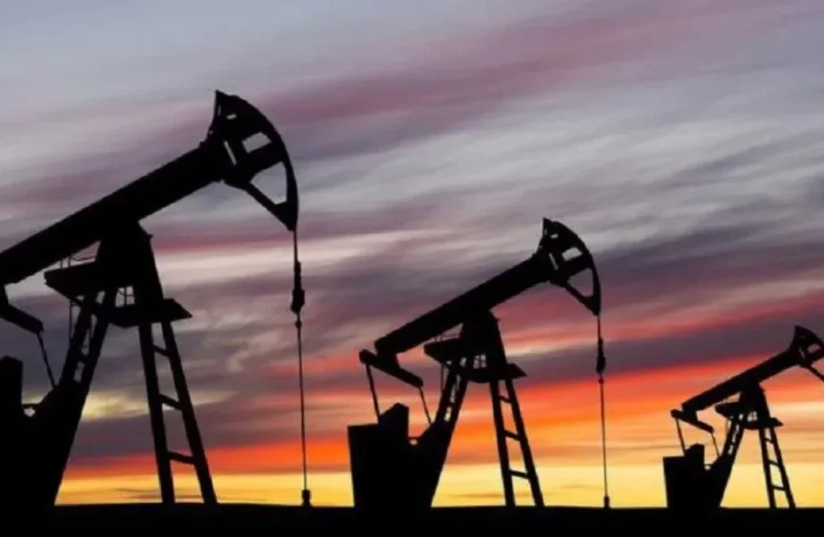 El petróleo de Texas cierra en 93,74 dólares tras ataques en Arabia Saudí y Ucrania