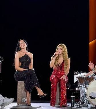 Shakira y Dua Lipa unen sus voces en Madrid durante la residencia de la artista colombiana