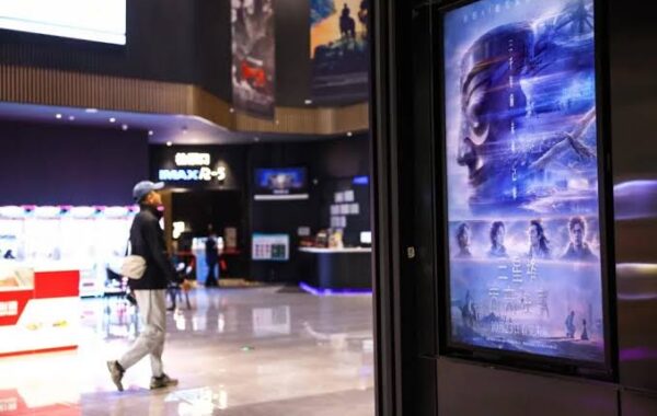 China lleva por primera vez a sus cines un largometraje generado con IA