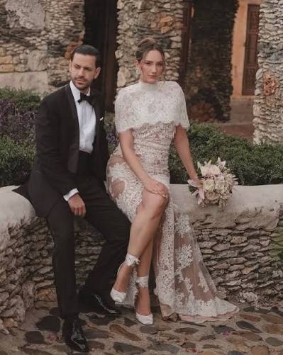 Carlos Durán y Zoe Roberta celebran su boda junto a familiares y amigos