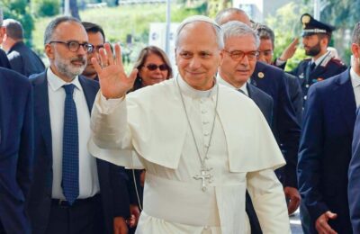Papa León XIV retoma sus actividades desde el hospital tras ser operado de cáncer de pulmón