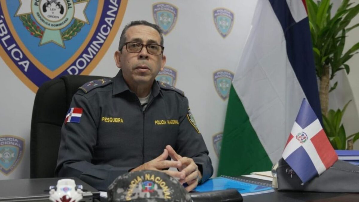 Policía intensifica búsqueda de hombre acusado de herir a adolescente de 13 años en Villa Mella