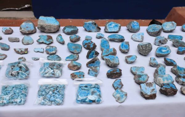 La Policía recupera RD$1.5 millones en larimar que había sido robado en la Zona Colonial